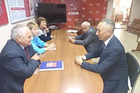 Коммунисты Забайкалья обсудили с правозащитником вопросы поддержки участников СВО