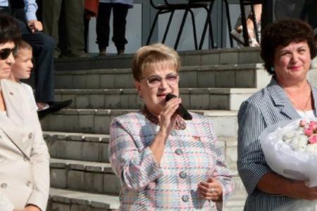 В День знаний, Ольга Алимова побывала в школе №59 Заводского района Саратова
