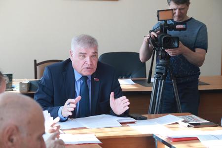 На заседании бюро Омского обкома КПРФ проанализировали итоги ЕДГ