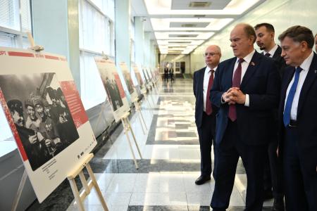 Г.А. Зюганов выступил на открывшейся в Госдуме выставке «Экспорт во имя Победы»