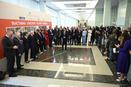 Г.А. Зюганов выступил на открывшейся в Госдуме выставке «Экспорт во имя Победы»