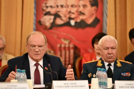 «Уроки для современности». Г.А. Зюганов выступил на круглом столе, посвященном 80-летию окончания Второй Мировой войны