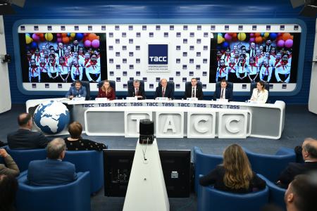 Г.А. Зюганов: Изменить социально-экономический курс в пользу большинства!