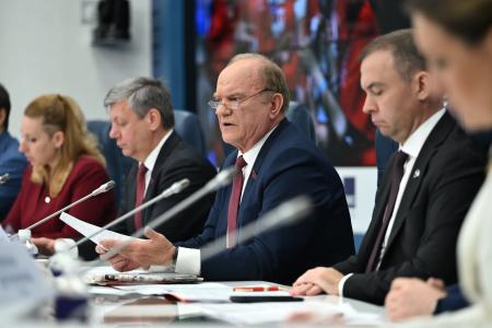 Г.А. Зюганов: Изменить социально-экономический курс в пользу большинства!