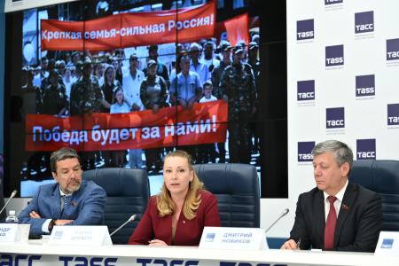 Г.А. Зюганов: Изменить социально-экономический курс в пользу большинства!