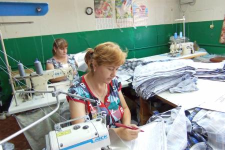 На предприятиях Ивановской области коммунисты собирают мнения трудящихся по ключевым социальным вопросам