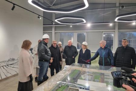 Руководитель фракции КПРФ в Мособлдуме Александр Наумов встретился с работниками племзавода Повадино в г.о. Домодедово