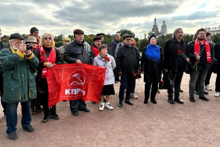 Санкт-Петербург: Нет прощения палачам народа и демократии!