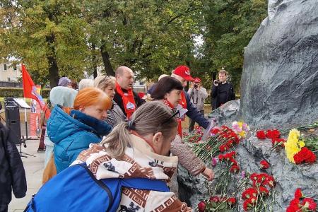 Рязань. Есенин: знакомый и не знакомый
