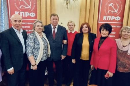 Подмосковные коммунисты: Мы СВОих не бросаем, мы рядом плечом к плечу!