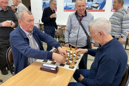 Удмуртия. Реском КПРФ провёл шахматный турнир среди ветеранов промышленных предприятий Удмуртии