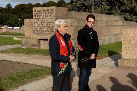 Санкт-Петербург: Нет прощения палачам народа и демократии!