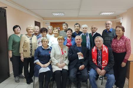 Коммунисты и комсомольцы Марий Эл поздравили жителей республики с Днем Комсомола