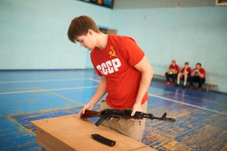 Нижегородское отделение КПРФ провело военно-патриотические соревнования, посвященные 107-й годовщине Ленинского комсомола