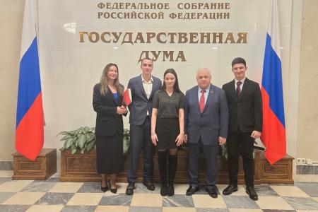 При участии коммунистов в Госдуме проведен круглый стол, посвященный решению студенческих проблем в странах СНГ