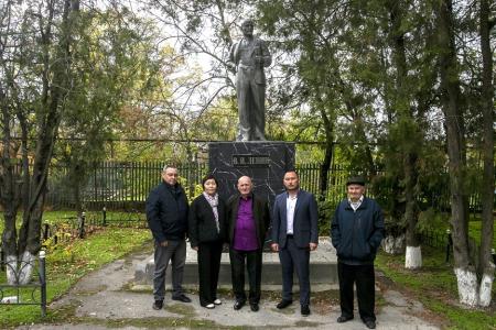 Секретарь Калмыцкого рескома КПРФ  Мигмир Бембеева провела в  Яшалте  встречу с избирателями