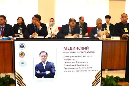 Заместитель Председателя Народного Хурала – руководитель фракции КРО КПРФ в парламенте Калмыкии Николай Нуров  выступил на  Всероссийской научной конференции