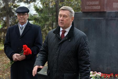 Новосибирск отметил 107-летие комсомола