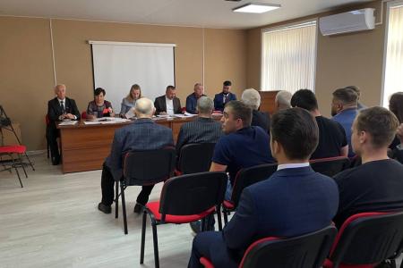 Роман Тамоев избран первым секретарём Кемеровского обкома КПРФ: новый этап в развитии партийной жизни региона