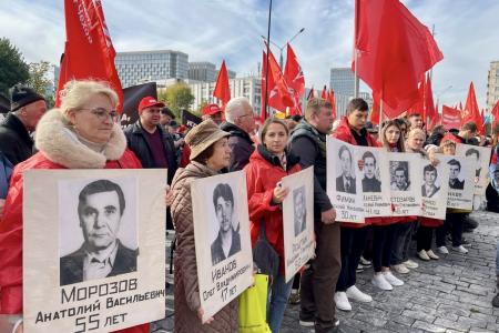 Тульские коммунисты почтили память защитников Советской власти
