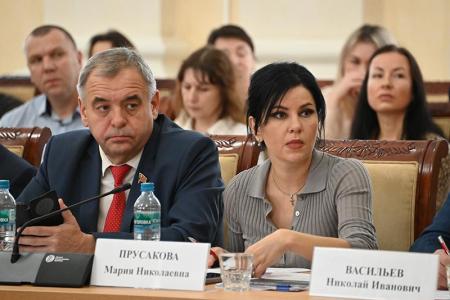 Владимир Кашин провёл круглый стол в рамках выездного заседания Комитета Государственной Думы по аграрным вопросам