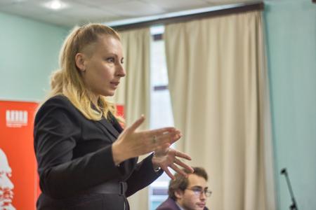 Мария Дробот познакомила слушателей Центра политической учёбы ЦК КПРФ с задачами организационной и кадровой работы