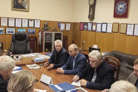 Сергей Пантелеев провел встречу с председателями профсоюзов судостроительной отрасли Санкт-Петербурга и Ленинградской области