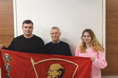 Депутат Госдумы фракции КПРФ С.М. Пантелеев выступил перед слушателями школы профсоюзно-партийного обучения
