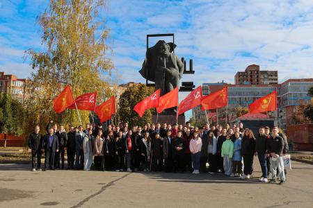 В Самаре завершился Слёт комсомольского актива Приволжского федерального округа