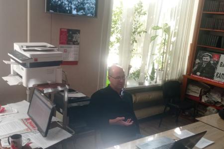 Чтобы не повторился октябрь 93-го: В Астрахани вспоминали подвиг защитников советской власти