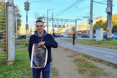 Самарская область. Коммунисты почтили память жертв трагических событий «черного октября» 1993 года