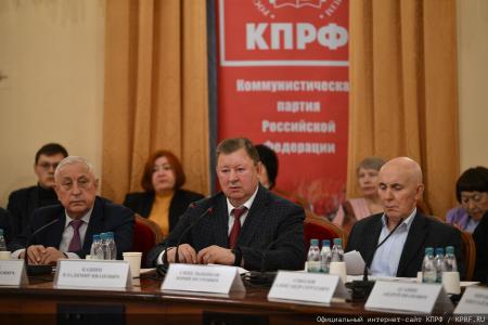 КПРФ приурочила проведение круглого стола в Госдуме к очередной дате Кровавого Октября 1993 года