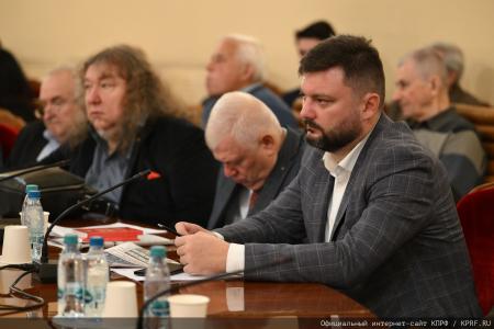 КПРФ приурочила проведение круглого стола в Госдуме к очередной дате Кровавого Октября 1993 года