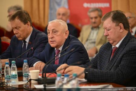 КПРФ приурочила проведение круглого стола в Госдуме к очередной дате Кровавого Октября 1993 года