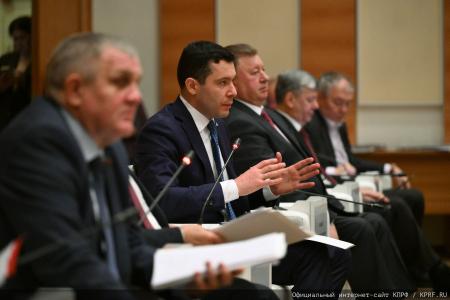 Российский министр Антон Алиханов принял участие в заседании фракции КПРФ в Госдуме