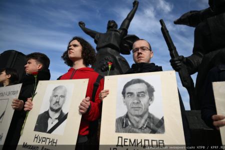 Г.А. Зюганов на митинге в Москве: Желаю всем мужества и воли для новых побед!