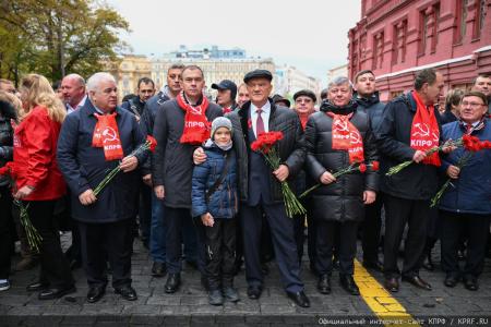 Г.А. Зюганов: Комсомол – это энтузиазм, подвижничество и героика!