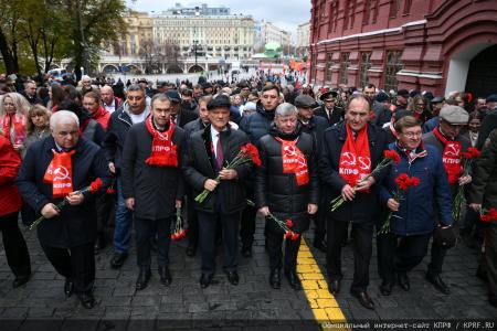 Г.А. Зюганов: Комсомол – это энтузиазм, подвижничество и героика!