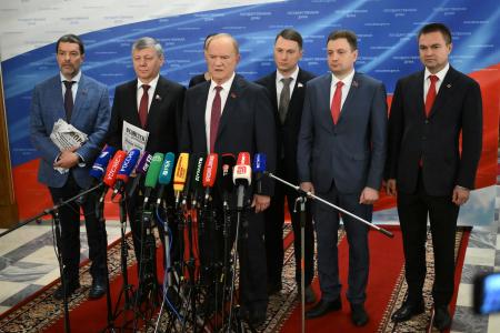 Российский министр Антон Алиханов принял участие в заседании фракции КПРФ в Госдуме