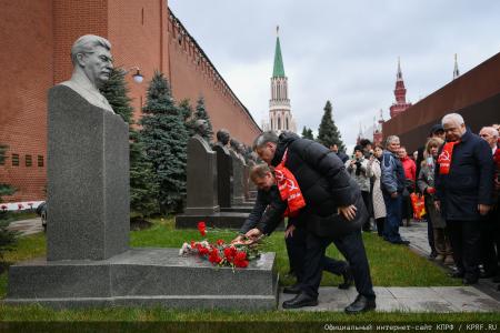 Г.А. Зюганов: Комсомол – это энтузиазм, подвижничество и героика!