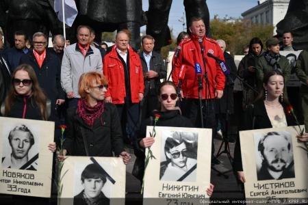 Г.А. Зюганов на митинге в Москве: Желаю всем мужества и воли для новых побед!