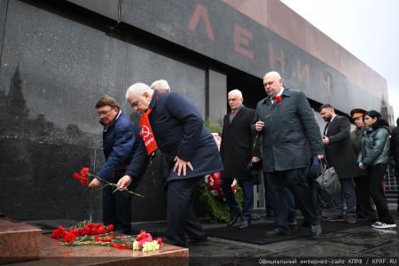 Г.А. Зюганов: Комсомол – это энтузиазм, подвижничество и героика!