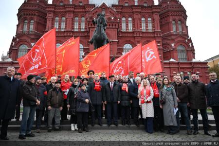Г.А. Зюганов: Комсомол – это энтузиазм, подвижничество и героика!