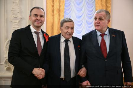 Г.А. Зюганов: Сегодня комсомольцы вновь на передовой борьбы с фашизмом и антикоммунизмом!