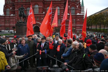 Г.А. Зюганов: Комсомол – это энтузиазм, подвижничество и героика!