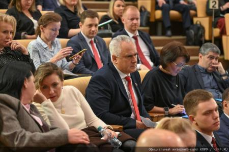 КПРФ провела в Госдуме круглый стол на тему: «Защита прав граждан в сфере юридических услуг: роль государства и профессиональных сообществ»