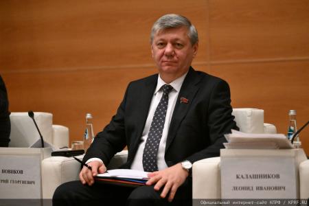 Российский министр финансов А.Г. Силуанов принял участие в заседании фракции КПРФ в Госдуме