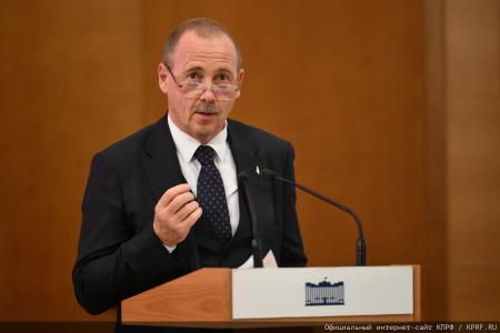 КПРФ провела в Госдуме круглый стол на тему: «Защита прав граждан в сфере юридических услуг: роль государства и профессиональных сообществ»