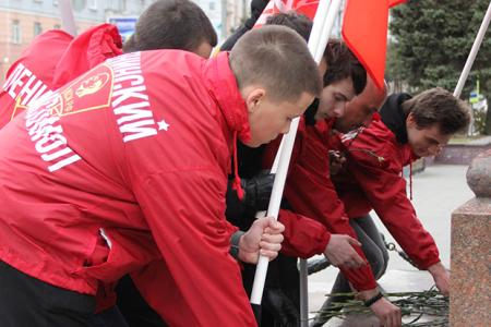 Ивановская область. Коммунисты почтили память защитников Советской власти