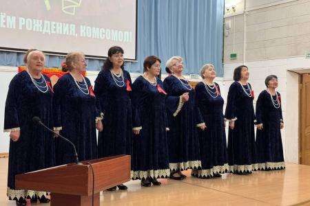Праздник длиною в 107 лет. Дагестанские коммунисты с большим размахом встретили День рождения Комсомола